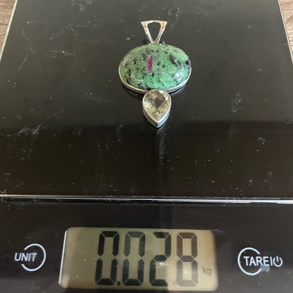 Jasper and Prasiolite Statement Pendant - Picture 6 of 6